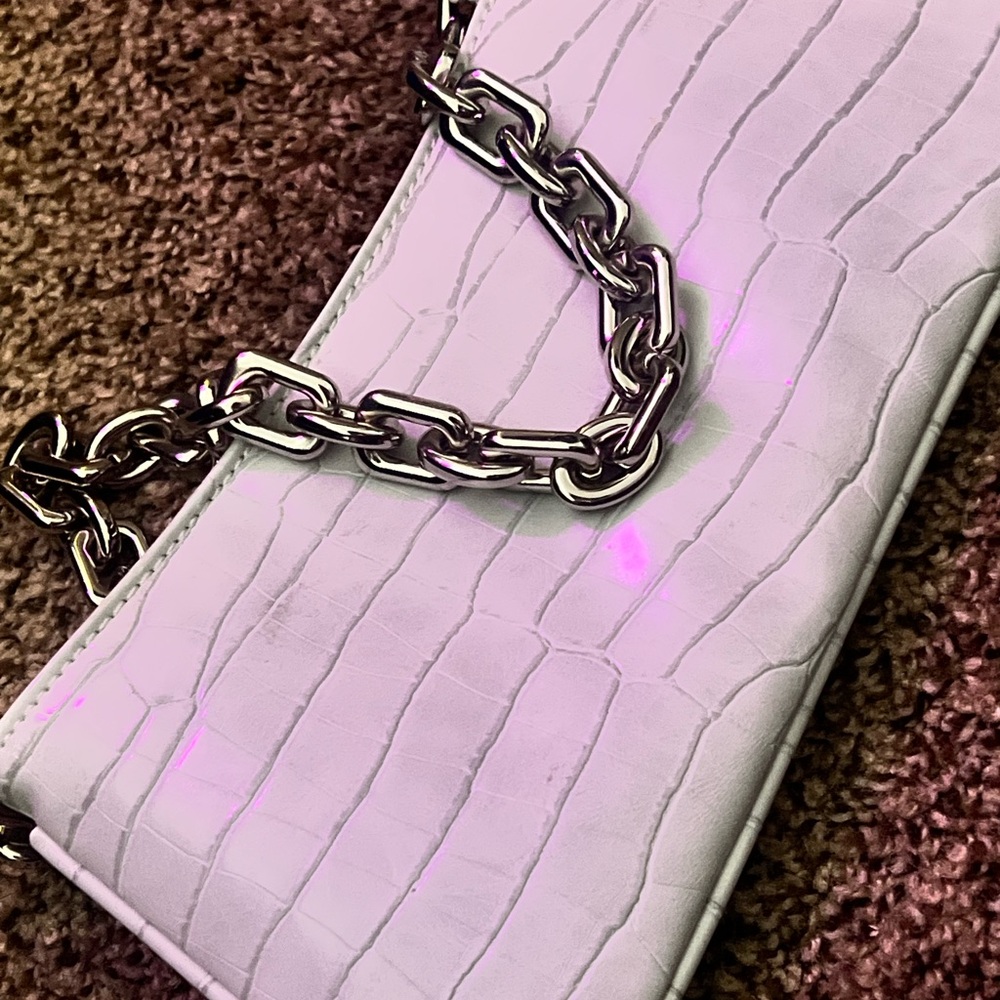 Zara Croc-Embossed Chain Crossbody in White Brand New